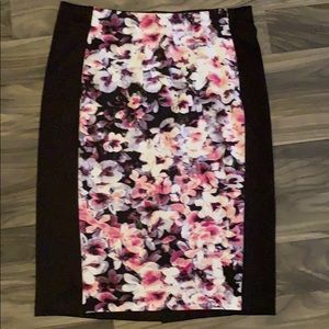 Floral print skirt